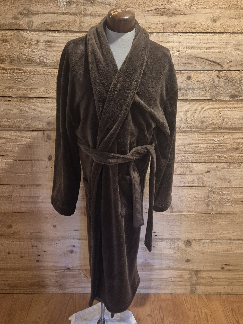 5/$50. Men's Brown Plush Robe